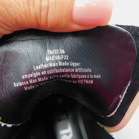 Karl Lagerfeld Paris Maeva Soft Ivory Combat Block Heel Boots Size 7 New - Picture 10 of 10